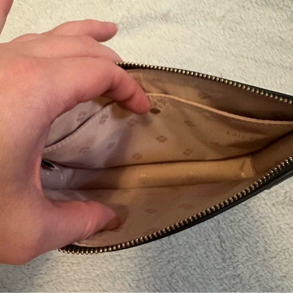 Kate Spade Wristlet - Picture 5 of 5